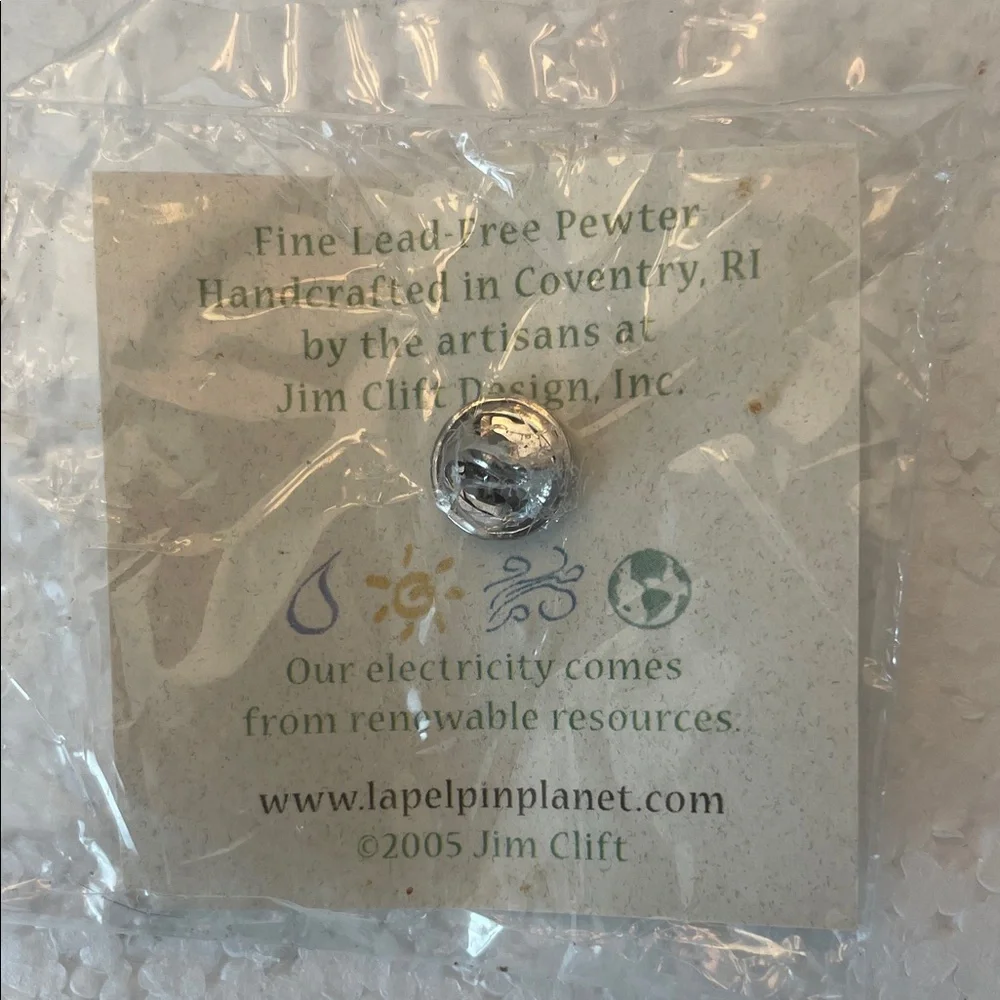 Y2K Fine Handcast Pewter Fleur de Lis lapel pin handcrafted Jim Clift Design